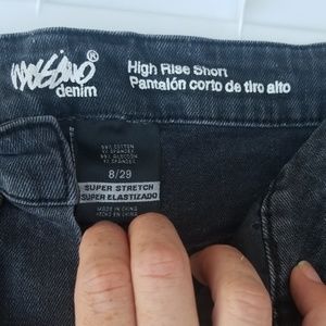 Black mossimo shorts